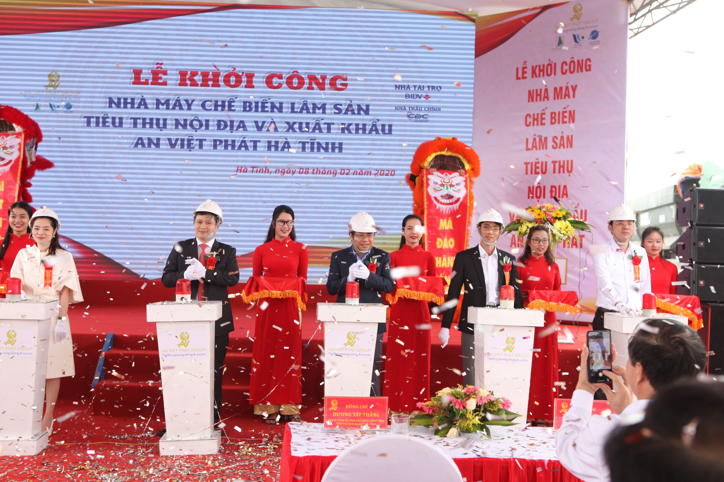 GROUNDBREAKING CEREMONY OF AN VIET PHAT HA TINH FACTORY