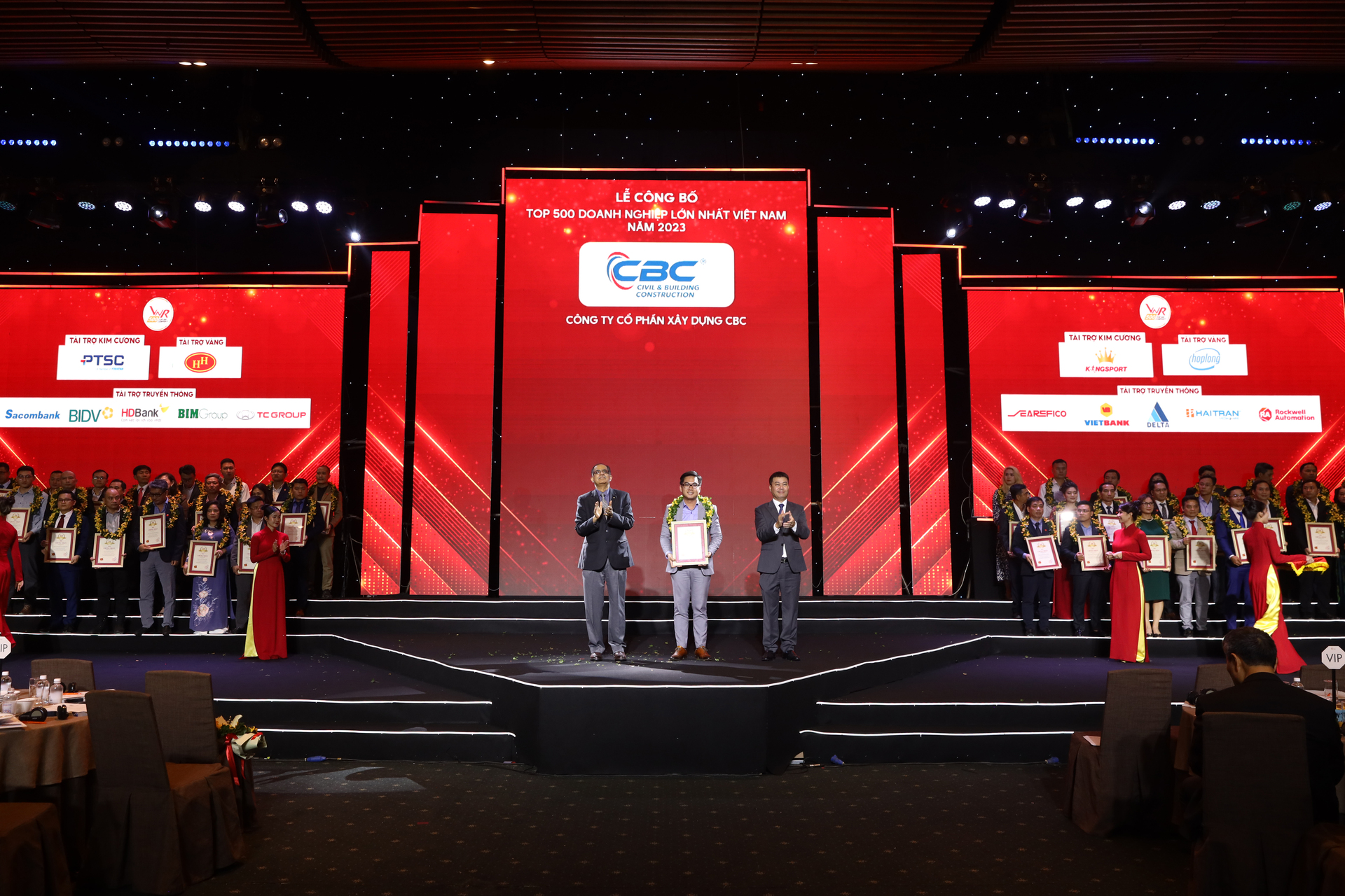 CBCONS CONTINUES TO BE RANKED AMONG VIETNAM'S TOP 500 LARGEST PRIVATE ENTERPRISES IN 2023