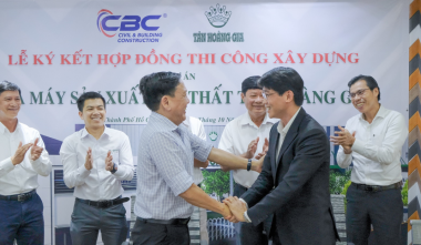SIGNING CEREMONY OF NEW PROJECT “TAN HOANG GIA FURNITURE MANUFACTURING PLANT” 