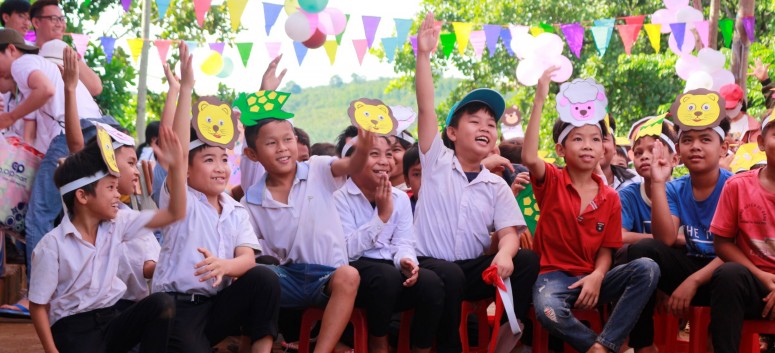 Tết thiếu nhi tại trường tiểu học Trần Phú - Bình Phước